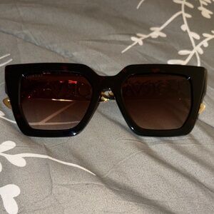 Elegant Bronze and Gold Women's Sunglasses